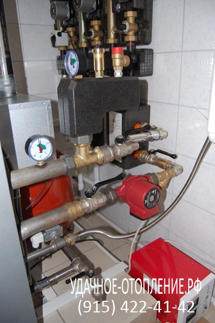 Монтаж котельной на напольном чугунном газовом котле Viessmann с установкой коллектора, насосных групп и косвенного водонагревателя